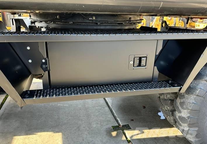 Hitachi ZX 170 W-5 B Pyöräkaivukoneet