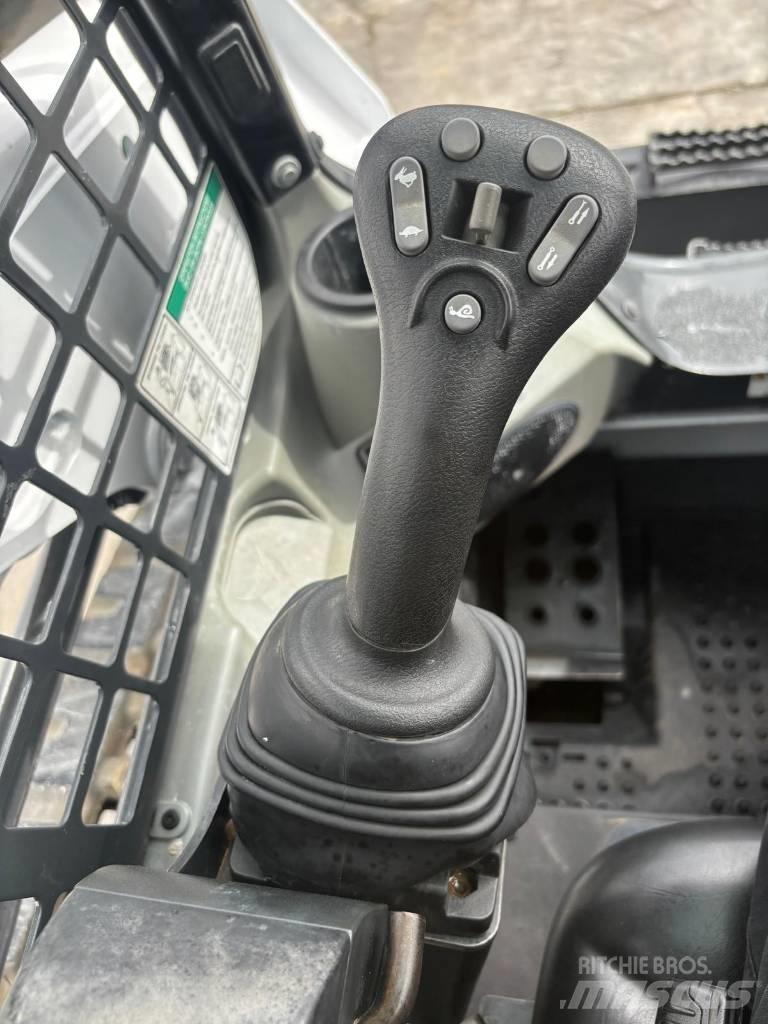 Bobcat T 550 Liukuohjatut kuormaajat