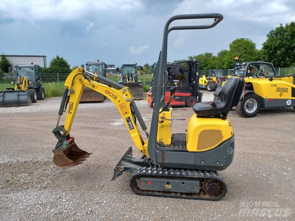 Wacker Neuson 803 Telakaivukoneet
