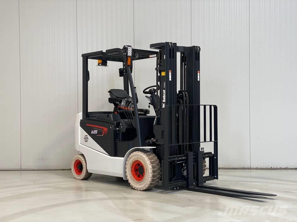Bobcat B25NS Sähkötrukit