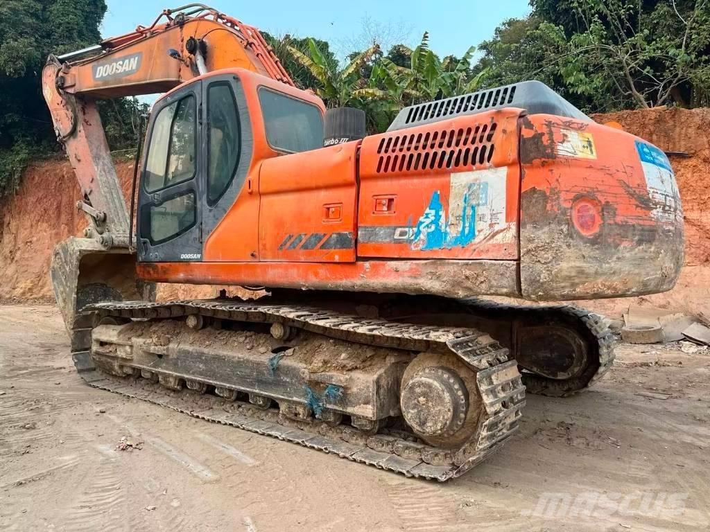 Doosan DX 300 LC Minikaivukoneet < 7t