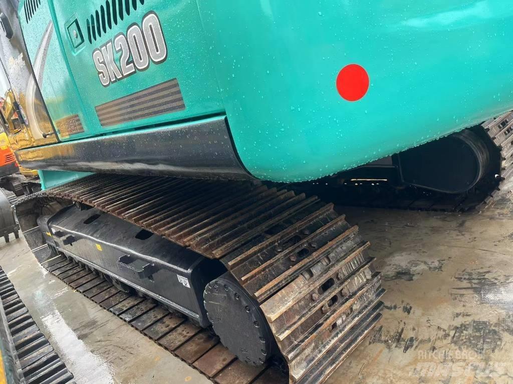 Kobelco SK 200-8 Telakaivukoneet