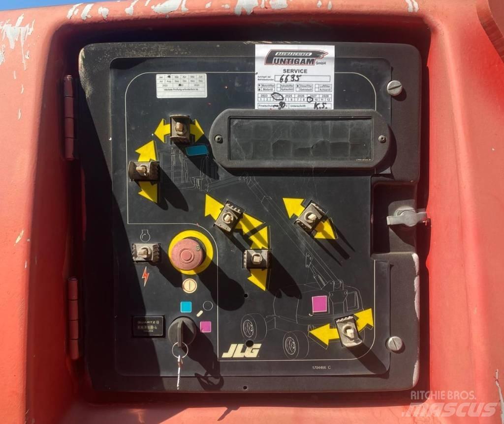 JLG 460 SJ Teleskooppipuominostimet