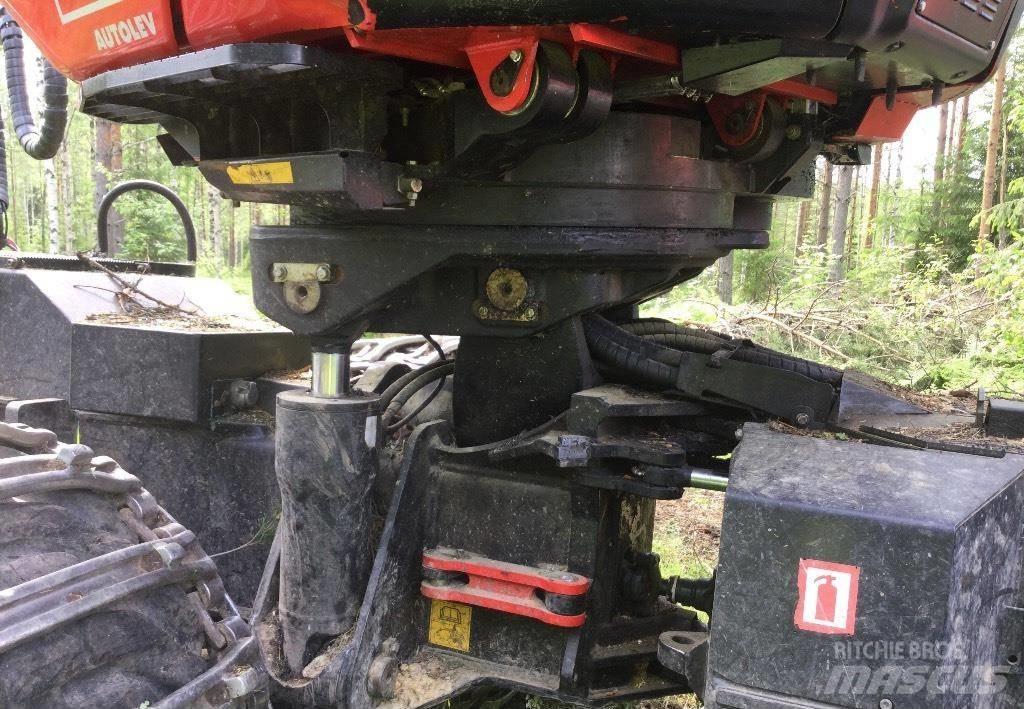 Komatsu 931 Harvesterit