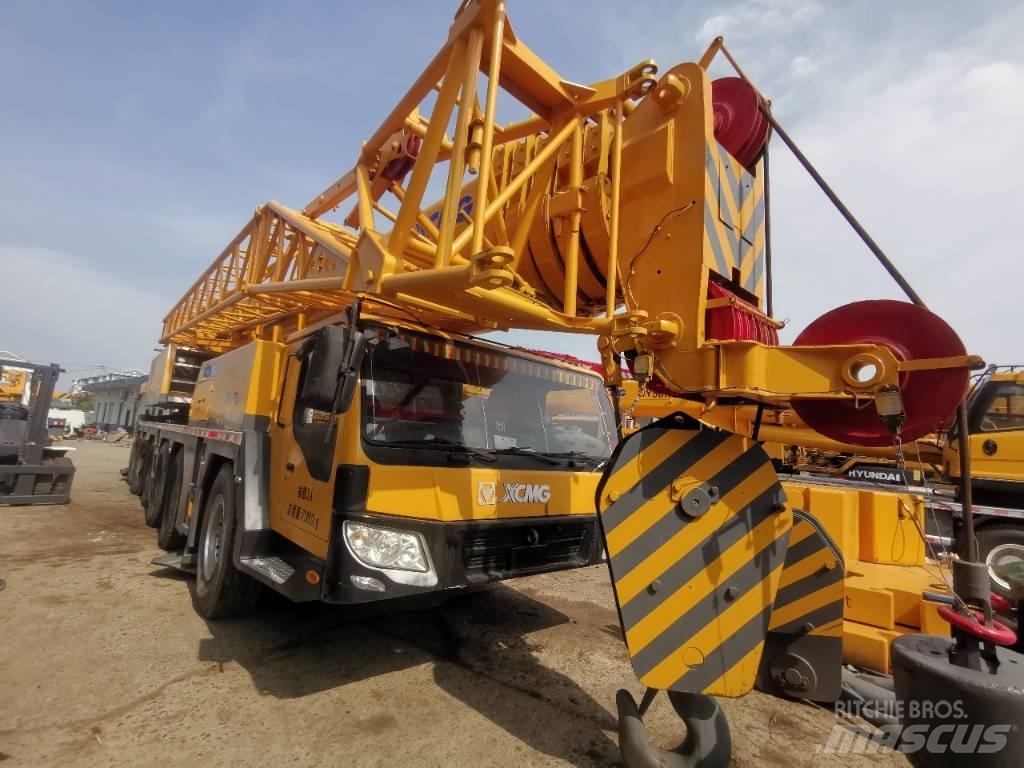 XCMG XCA160 Mobiilinosturit