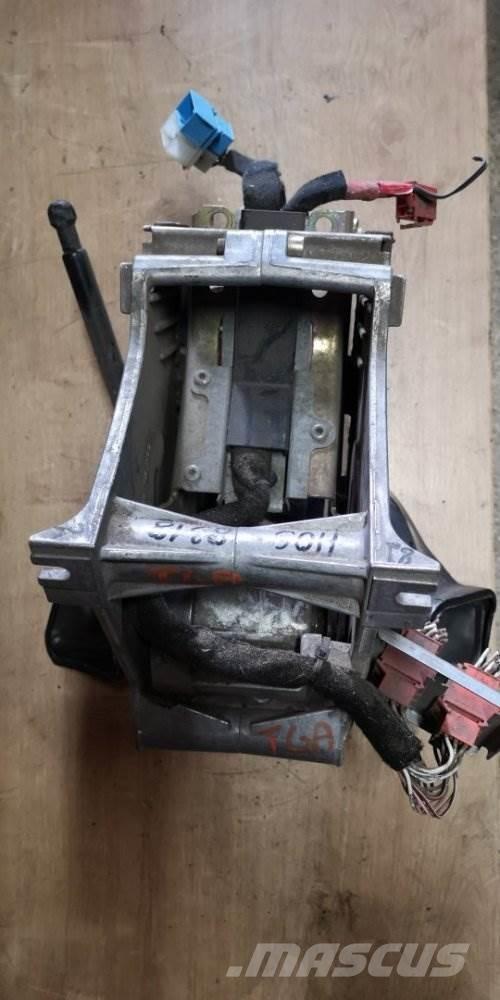 MAN TGA SLOUPEK ŘÍZENÍ Muut