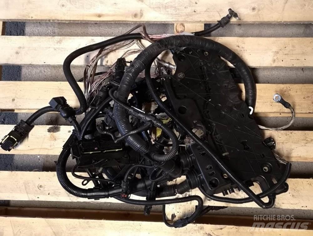 MAN TGL SVAZEK MOTORU Moottorit