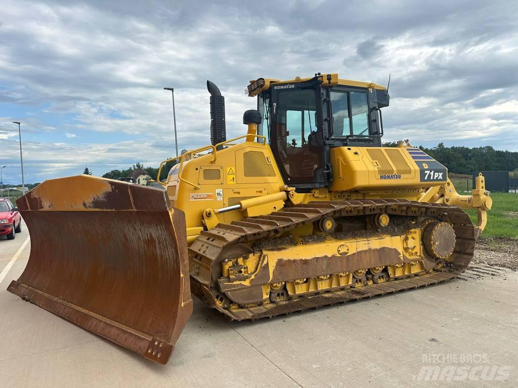Komatsu D 71PX-24 E0 Telaketjupuskutraktorit