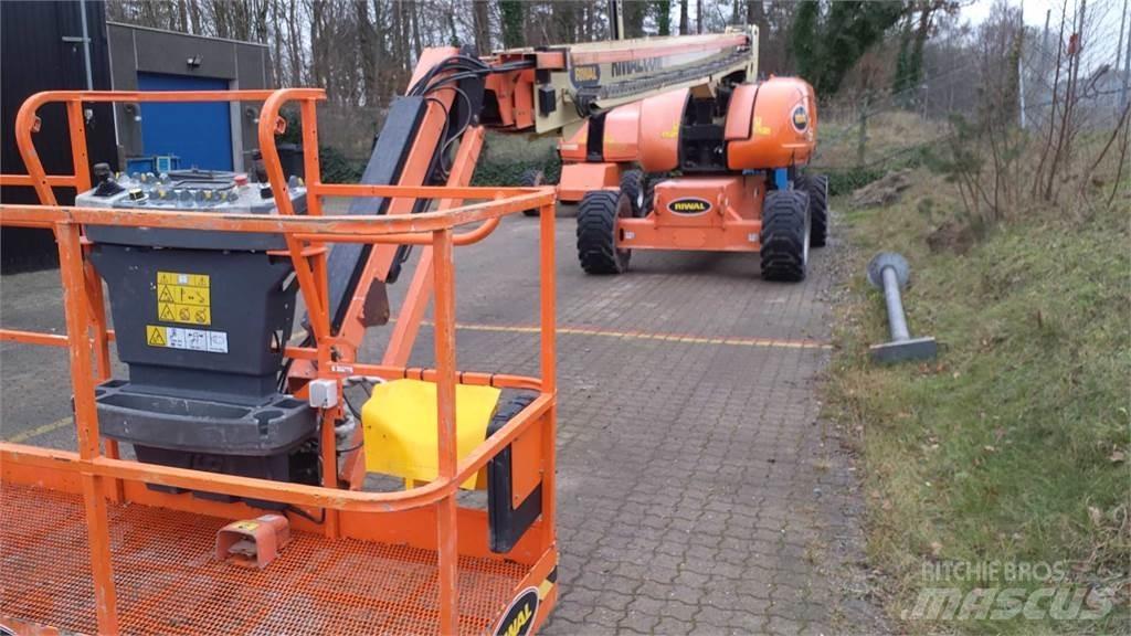 JLG 860SJ Teleskooppipuominostimet