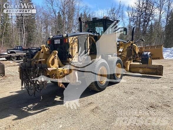 CAT 160M Tiehöylät