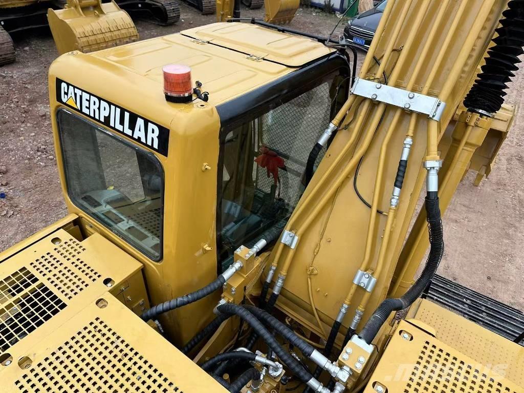 CAT 320 C Telakaivukoneet