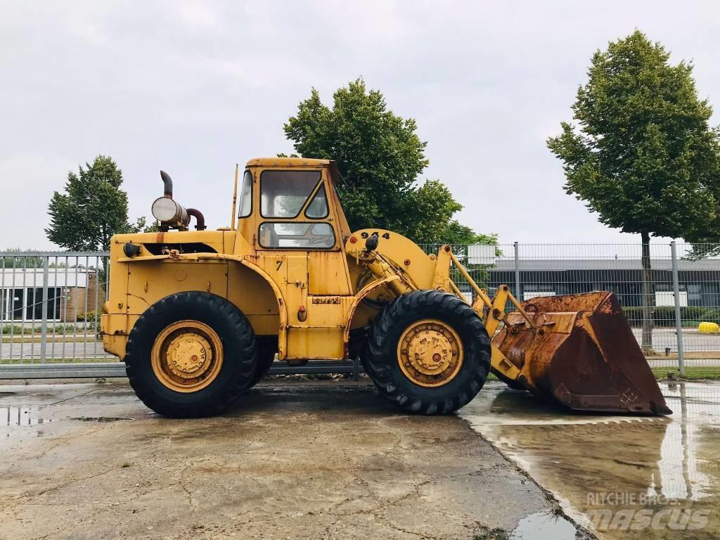 CAT 944 Pyöräkuormaajat