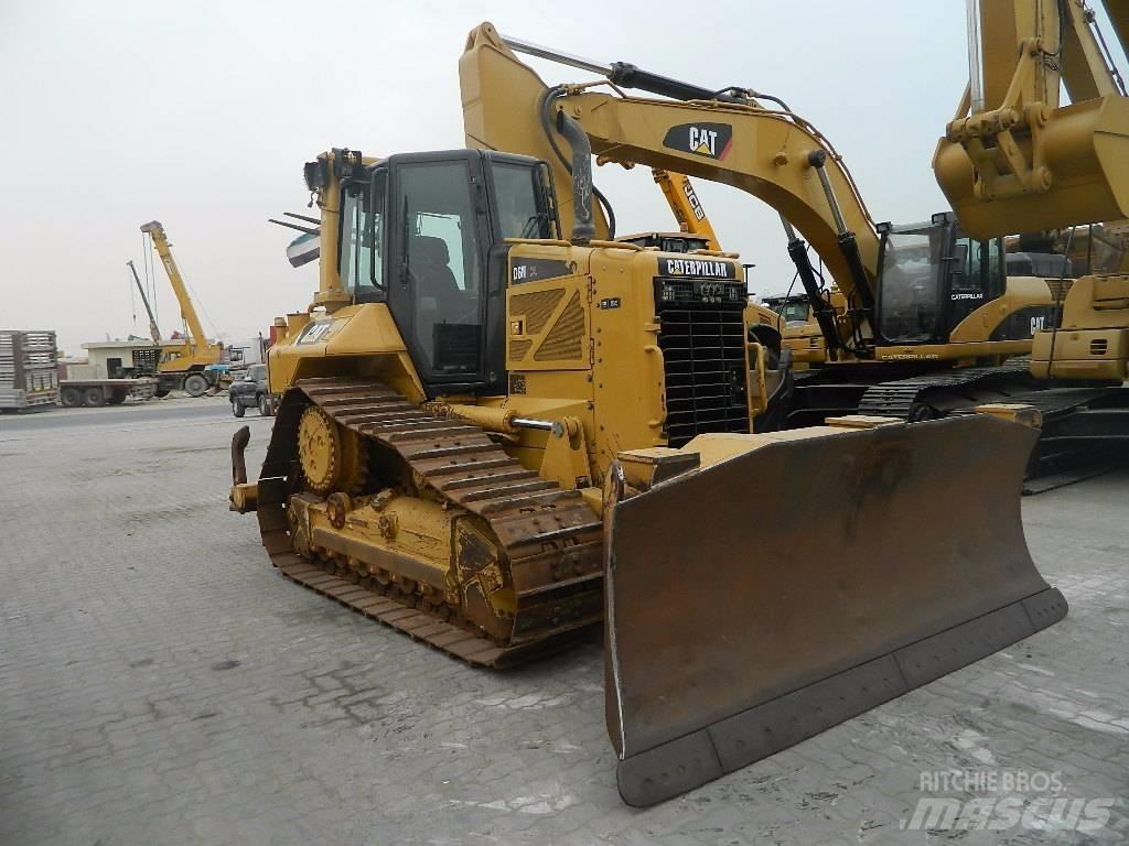CAT D 6 N XL Telaketjupuskutraktorit