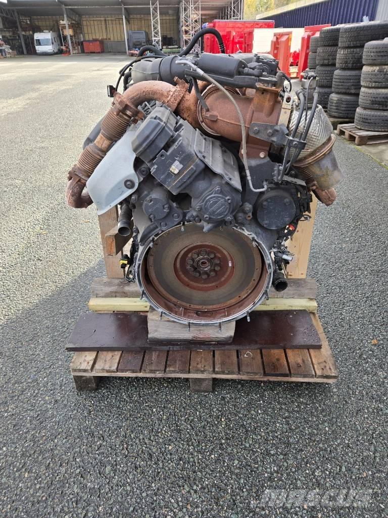 Scania 660 V8 Moottorit