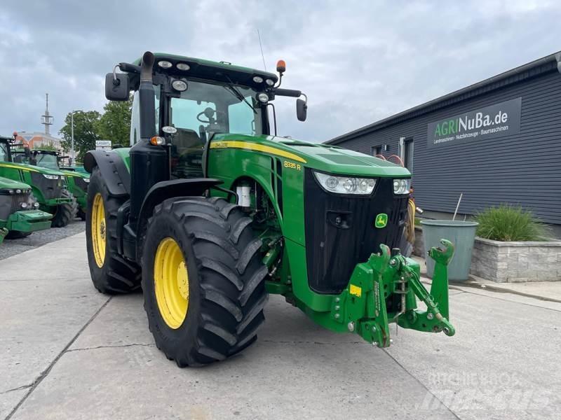 John Deere 8335 r Traktorit