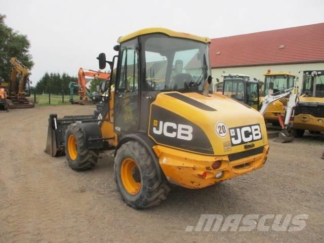 JCB 406 B Pyöräkuormaajat