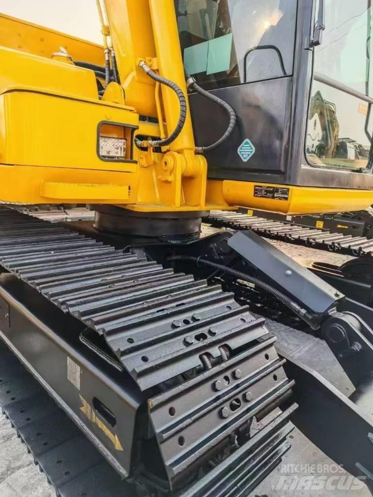 Komatsu 70-8 Telakaivukoneet