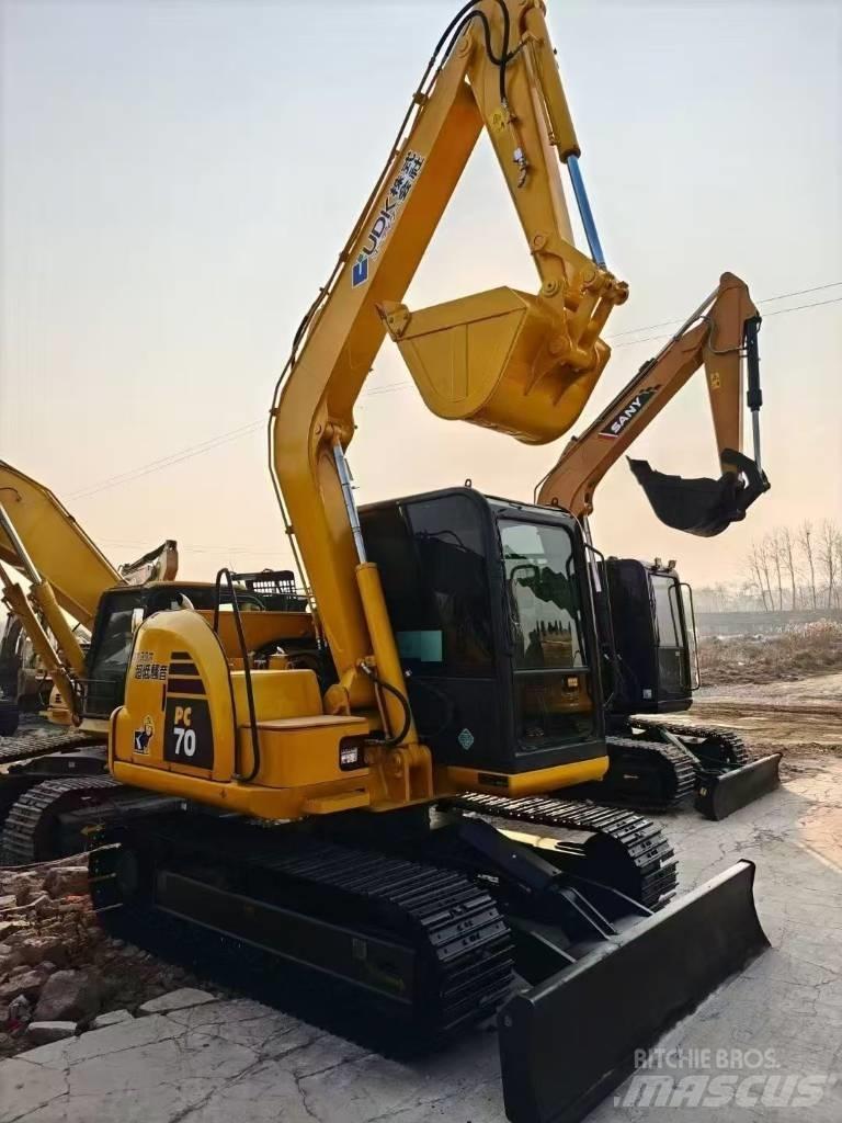 Komatsu 70-8 Telakaivukoneet