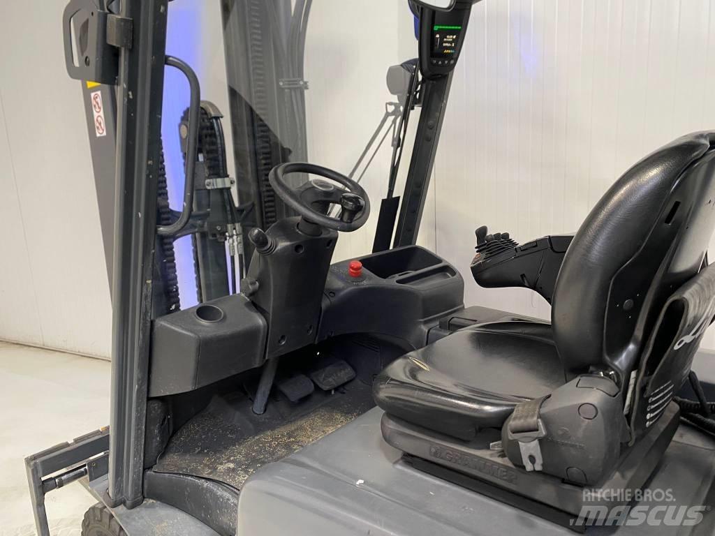 Linde E30L-01 Sähkötrukit