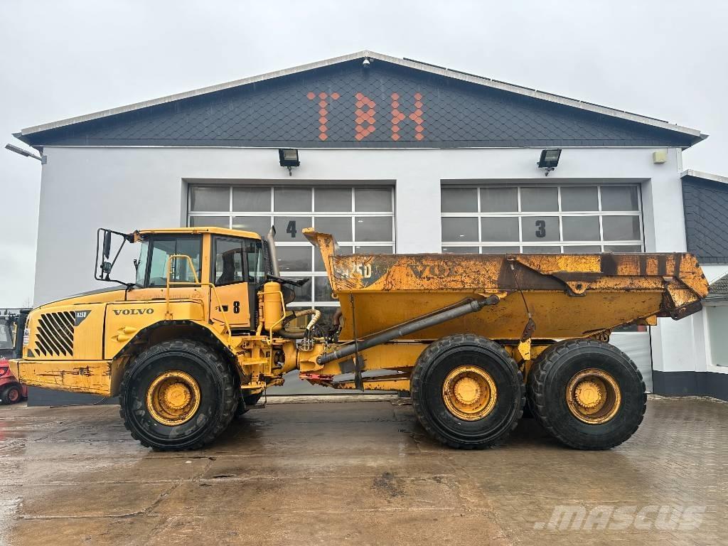 Volvo A 25 D Nr.8 Dumpperit