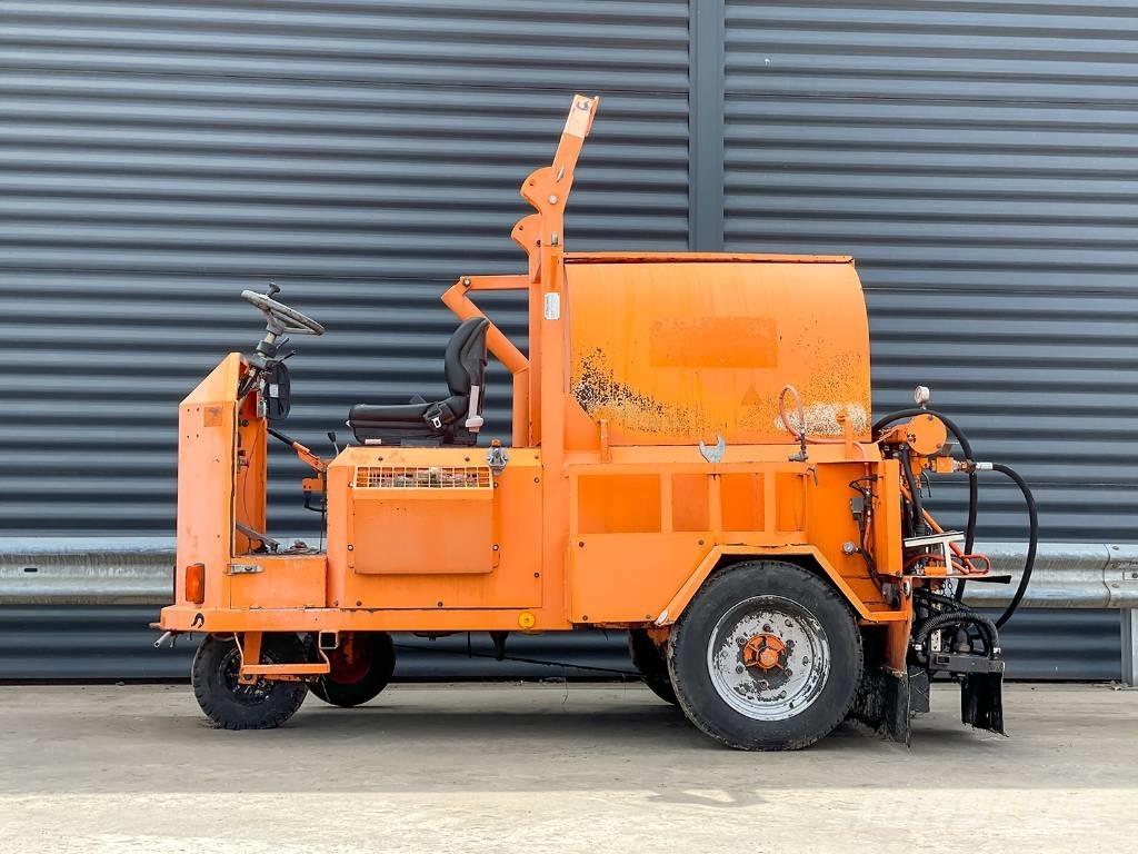 Strassmayr S25/500-G Bitumin levittäjät