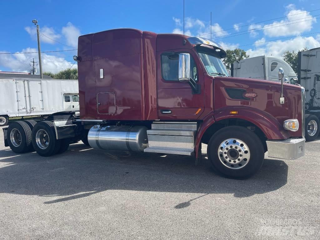 Peterbilt 567 Vetopöytäautot