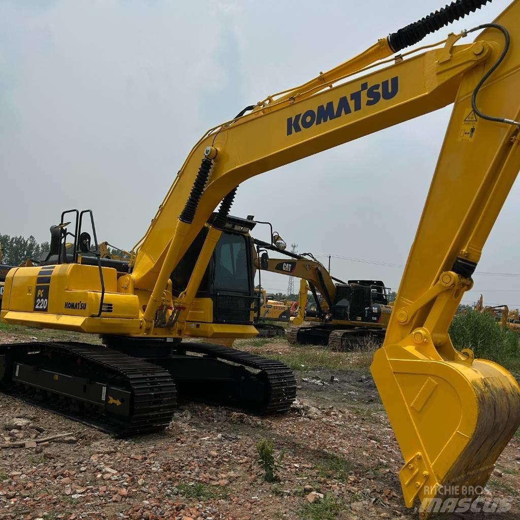 Komatsu 220-8 Telakaivukoneet