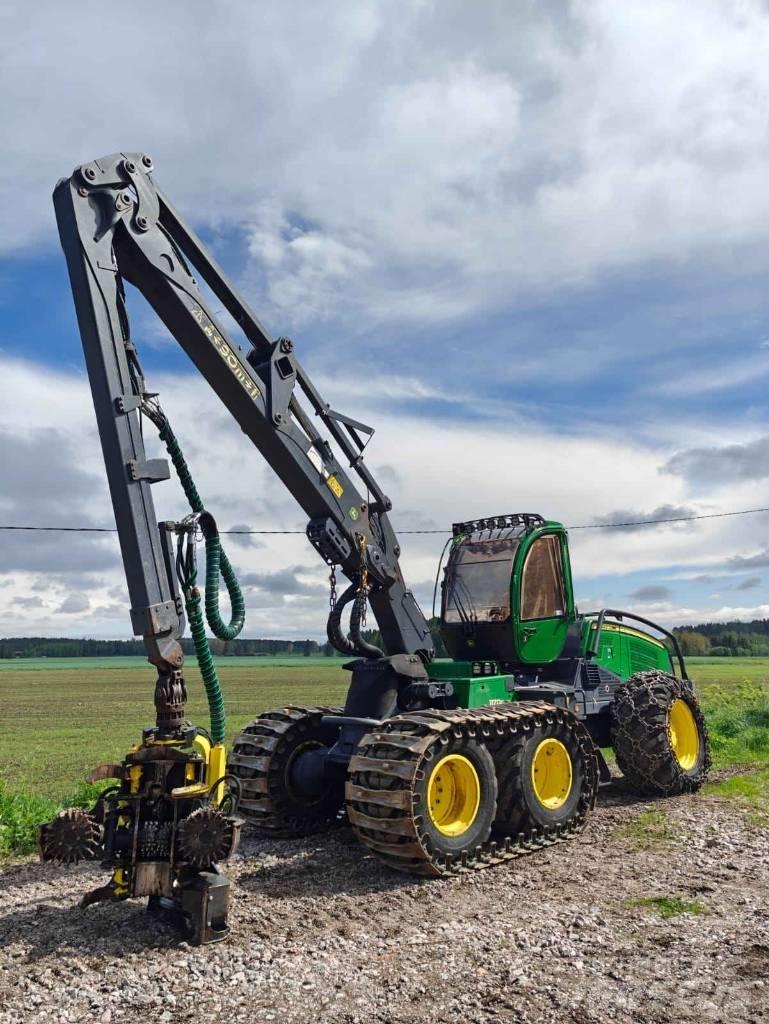 John Deere 1170 G Harvesterit