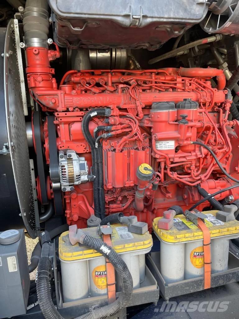 Lindner Uracco 75DK Jätteen silppurit