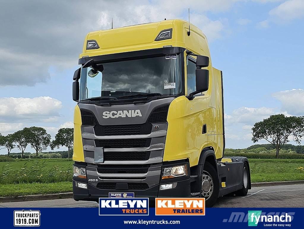 Scania S450 Vetopöytäautot