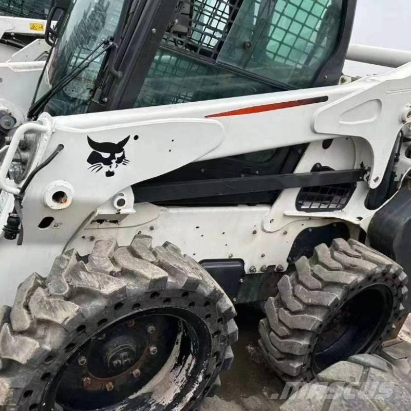 Bobcat S 750 Liukuohjatut kuormaajat