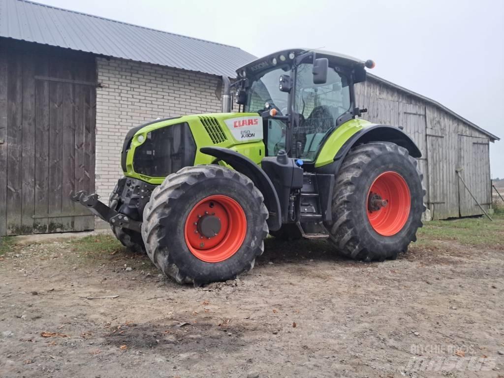 CLAAS Axion 850 Traktorit