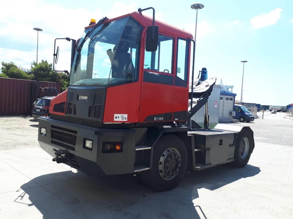 Kalmar TR618i Terminaalitraktorit