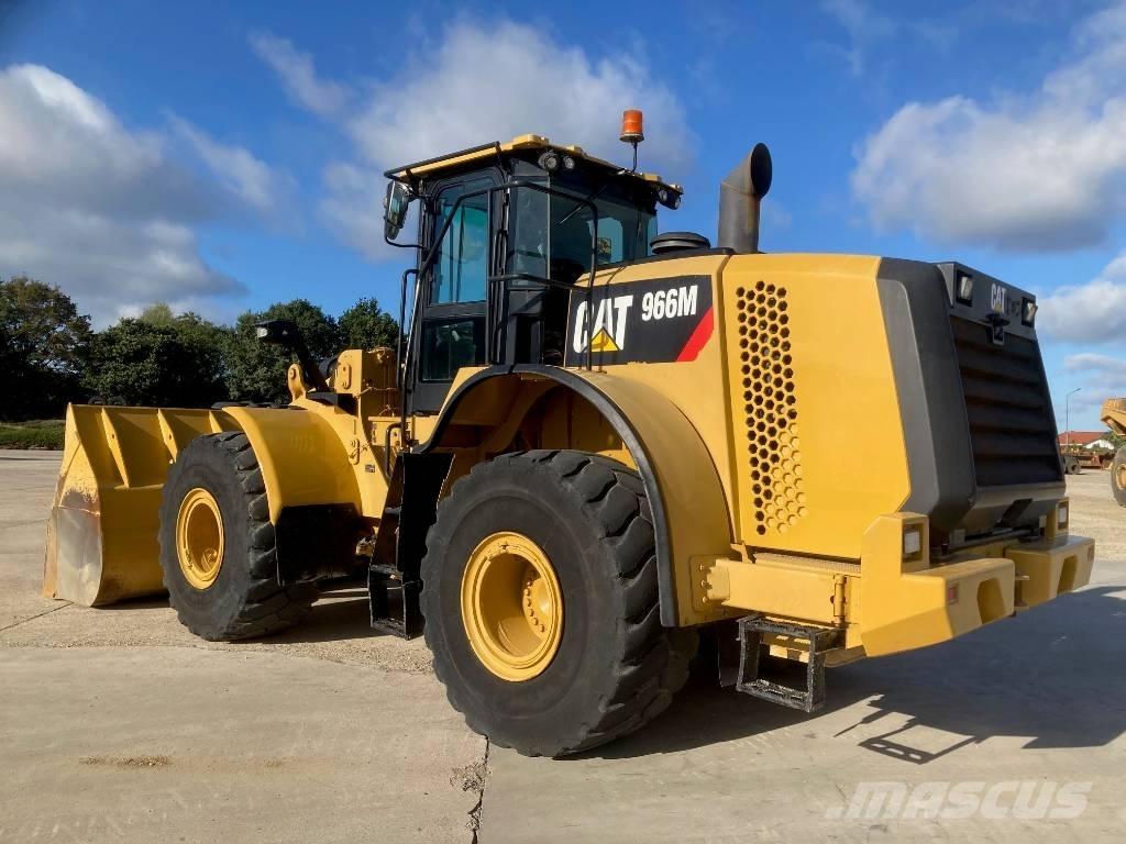 CAT 966 M Pyöräkuormaajat