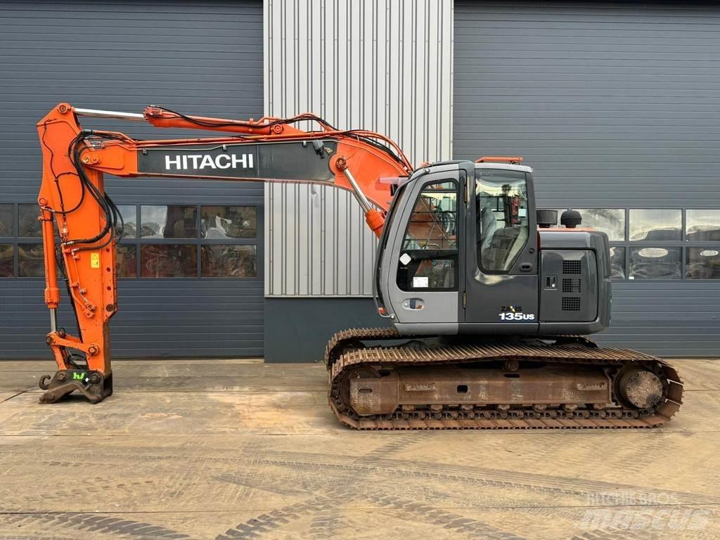 Hitachi ZX135US Telakaivukoneet
