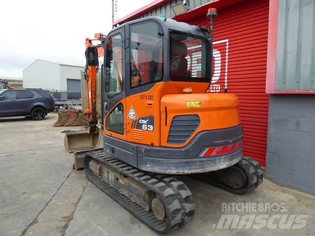 Doosan DX 63-3 Minikaivukoneet < 7t