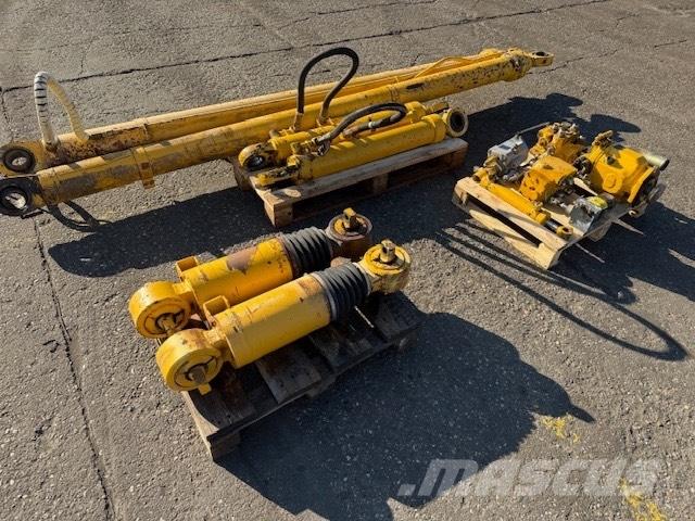 Bell B 40 C PODUSZKA Alusta ja jousitus