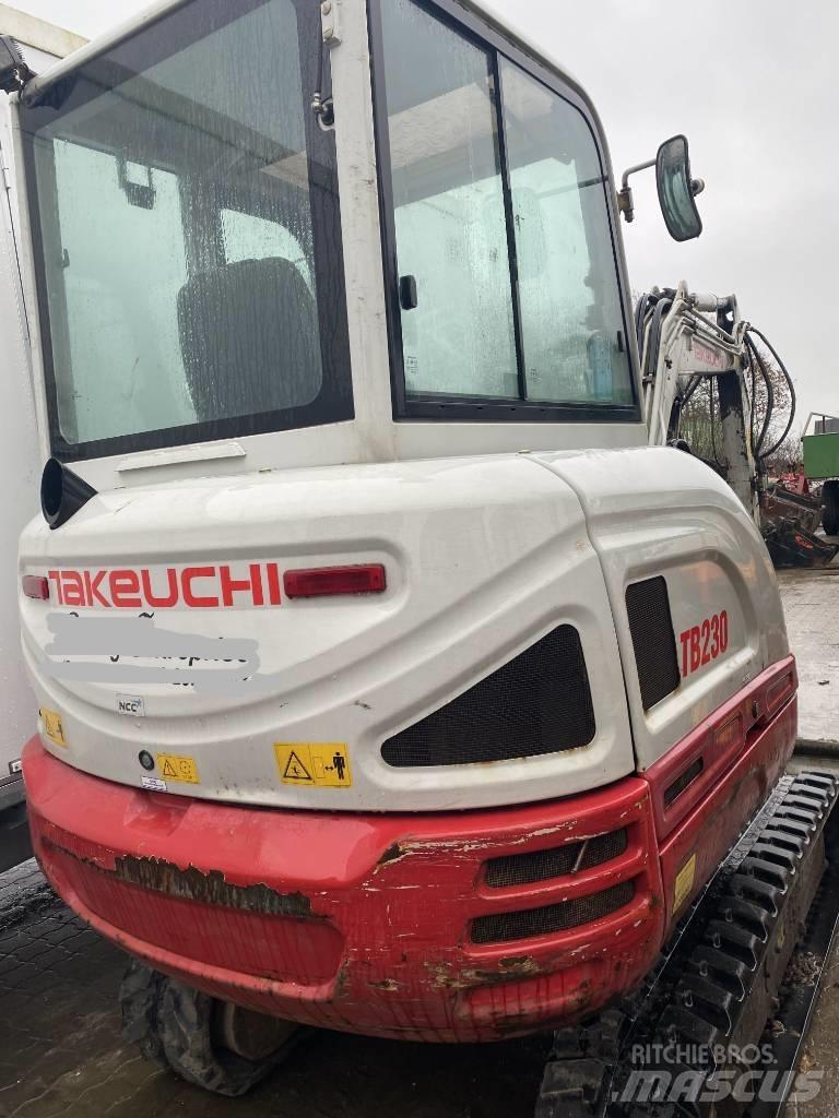 Takeuchi TB 230 Minikaivukoneet < 7t