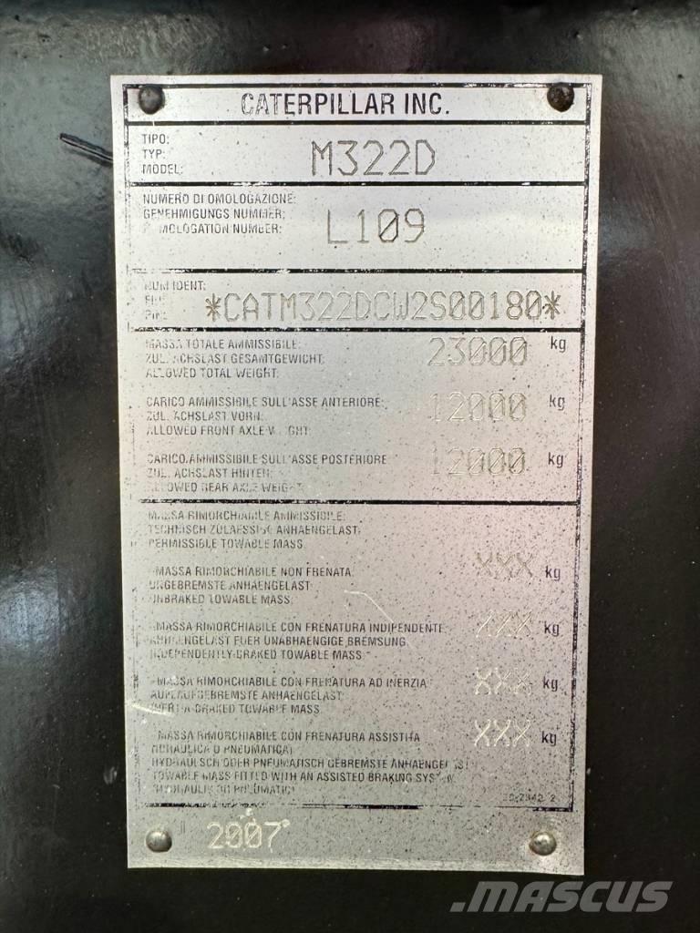 CAT M 322 D Pyöräkaivukoneet