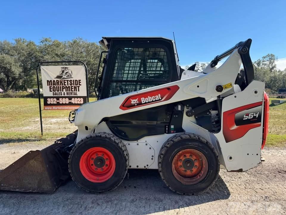Bobcat S 64 Liukuohjatut kuormaajat