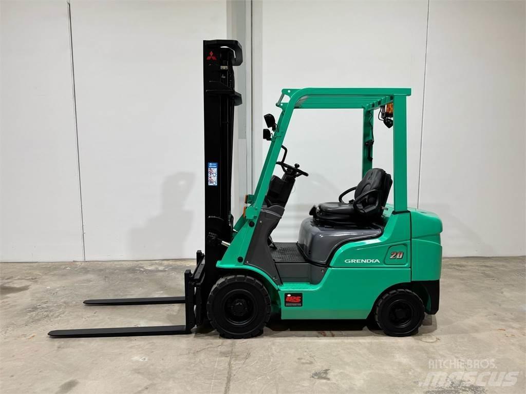 Mitsubishi FD20NT Dieseltrukit