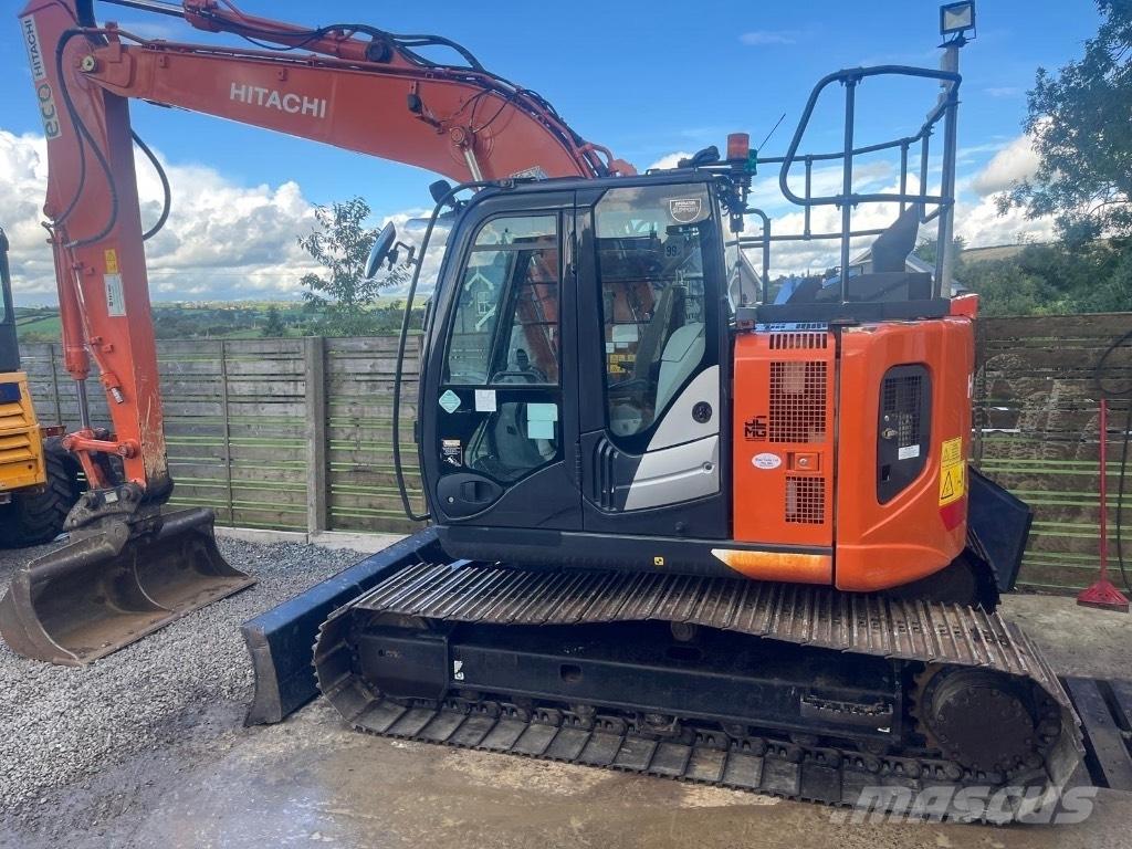 Hitachi ZX 135 US-6 Telakaivukoneet