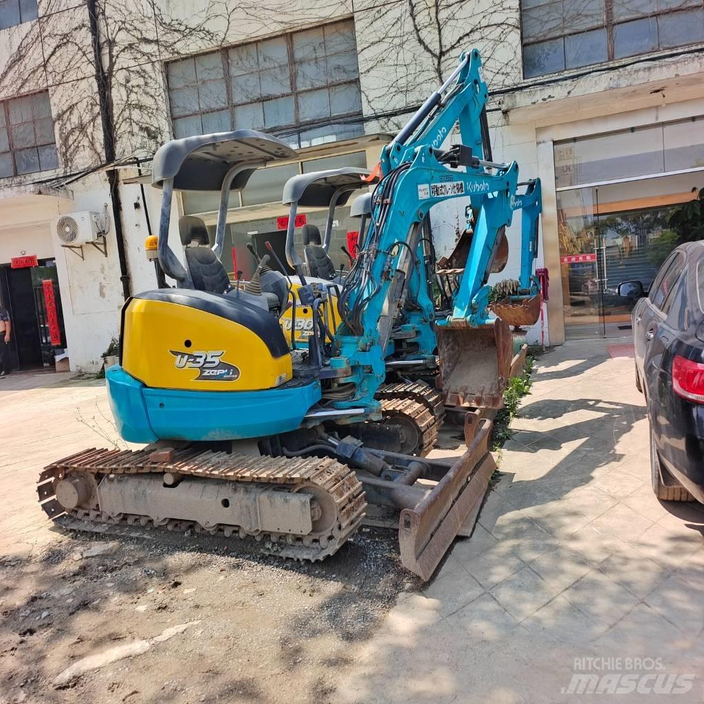 Kubota U-35 Minikaivukoneet < 7t