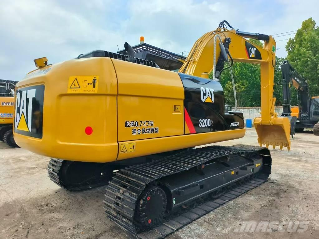 CAT 320 D Telakaivukoneet