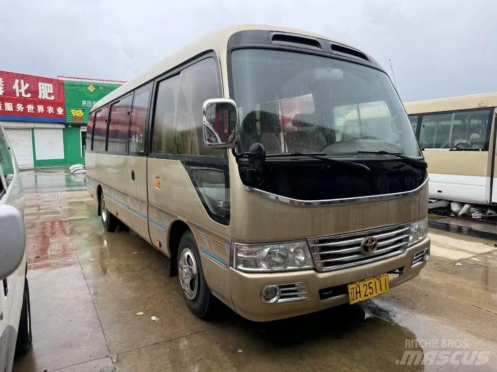 Toyota Coaster Bus Minibussit