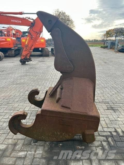 Verachterd CW 70 Repijät