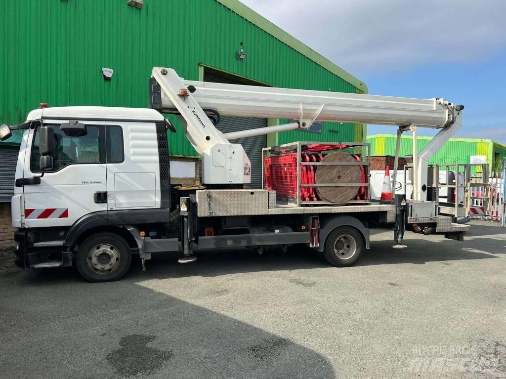Ruthmann T 330 Nostolava-autot