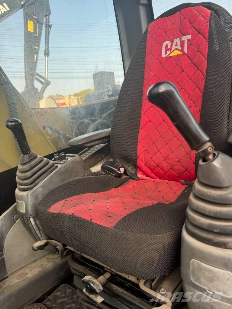 CAT 313 D Telakaivukoneet