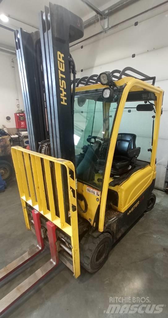 Hyster J 2.0 XN LWB Sähkötrukit