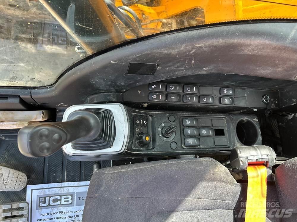JCB JZ140 Telakaivukoneet